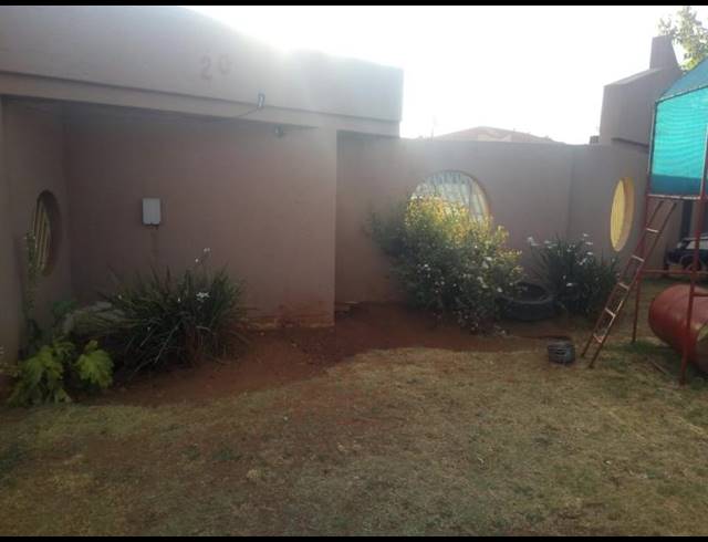 3 BEDROOM PROPERTY TO RENT IN MINNEBRONNE